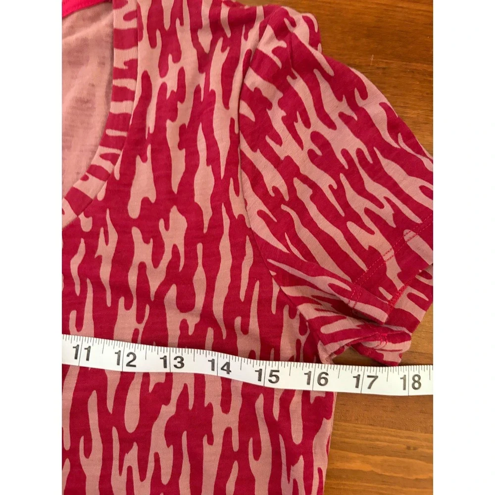 Icebreaker‎ Merino Wool Tech Lite Scoop Neck Tee Pink Red Abstract Camo Small